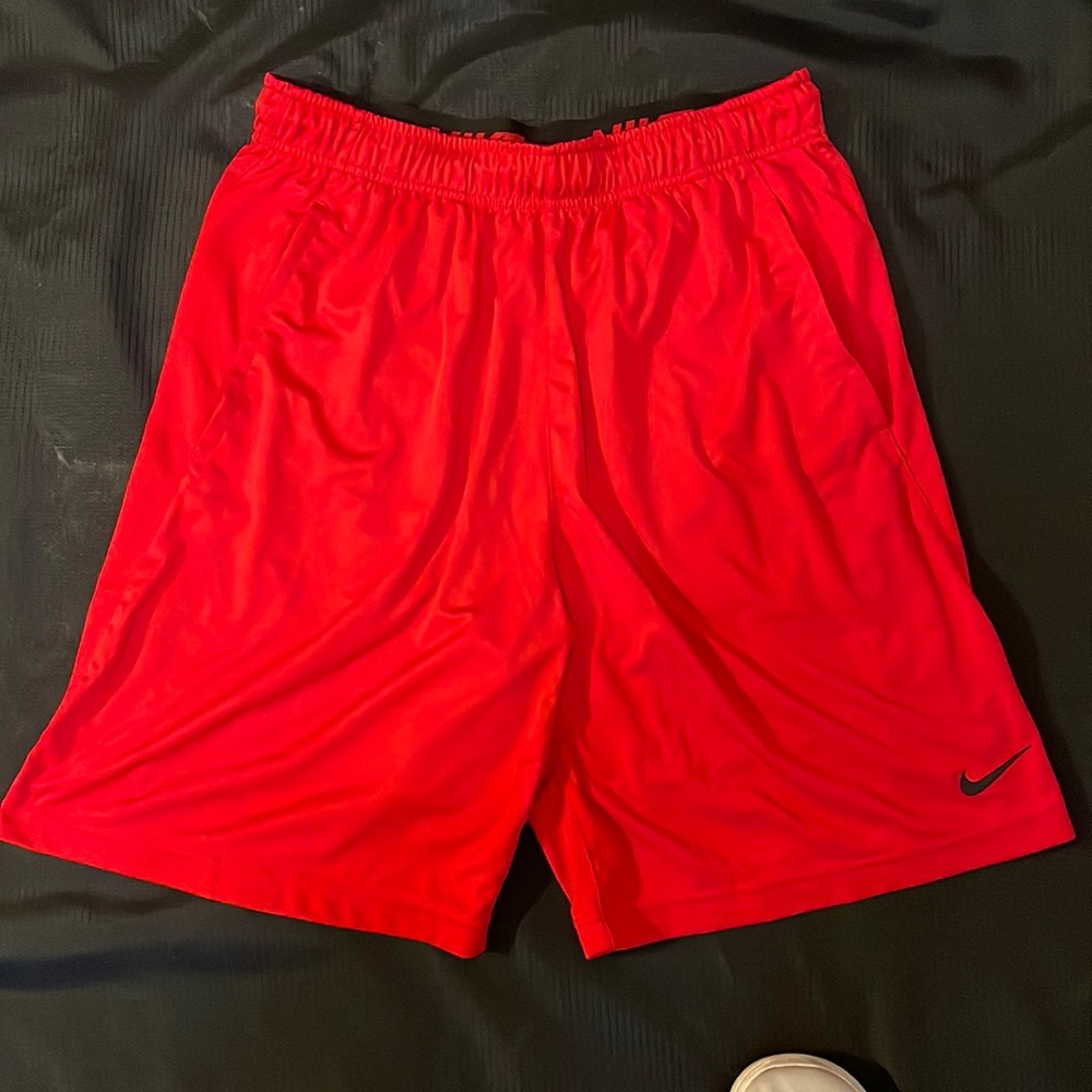 Nike Athletic Shorts. Red. Size Large